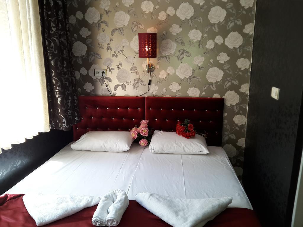 איסטמבול Hotel Kaya מראה חיצוני תמונה
